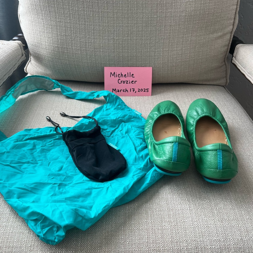 Tieks Green and Ballet Flats with Bag